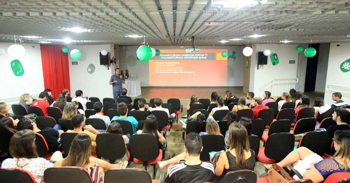 Faceres realizou noite de especialidades no dia 22 de agosto Faceres realizou noite de especialidades no dia 22 de agosto
